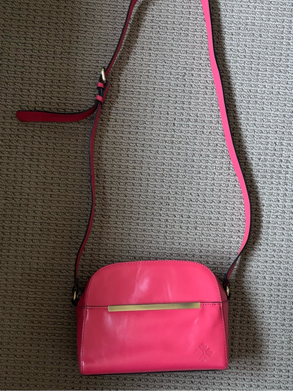 NWOT Women’s Patricia Nash “Passion” Crossbody Bag